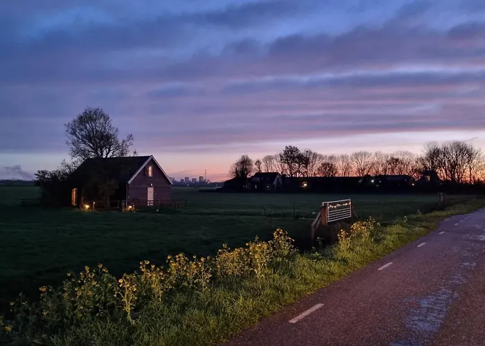 City Farmers Lodge, A Guesthouse With A Skyline View In Rural Amsterdam