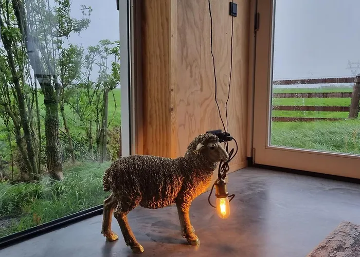 City Farmers Lodge, A Guesthouse With A Skyline View In Rural Amsterdam